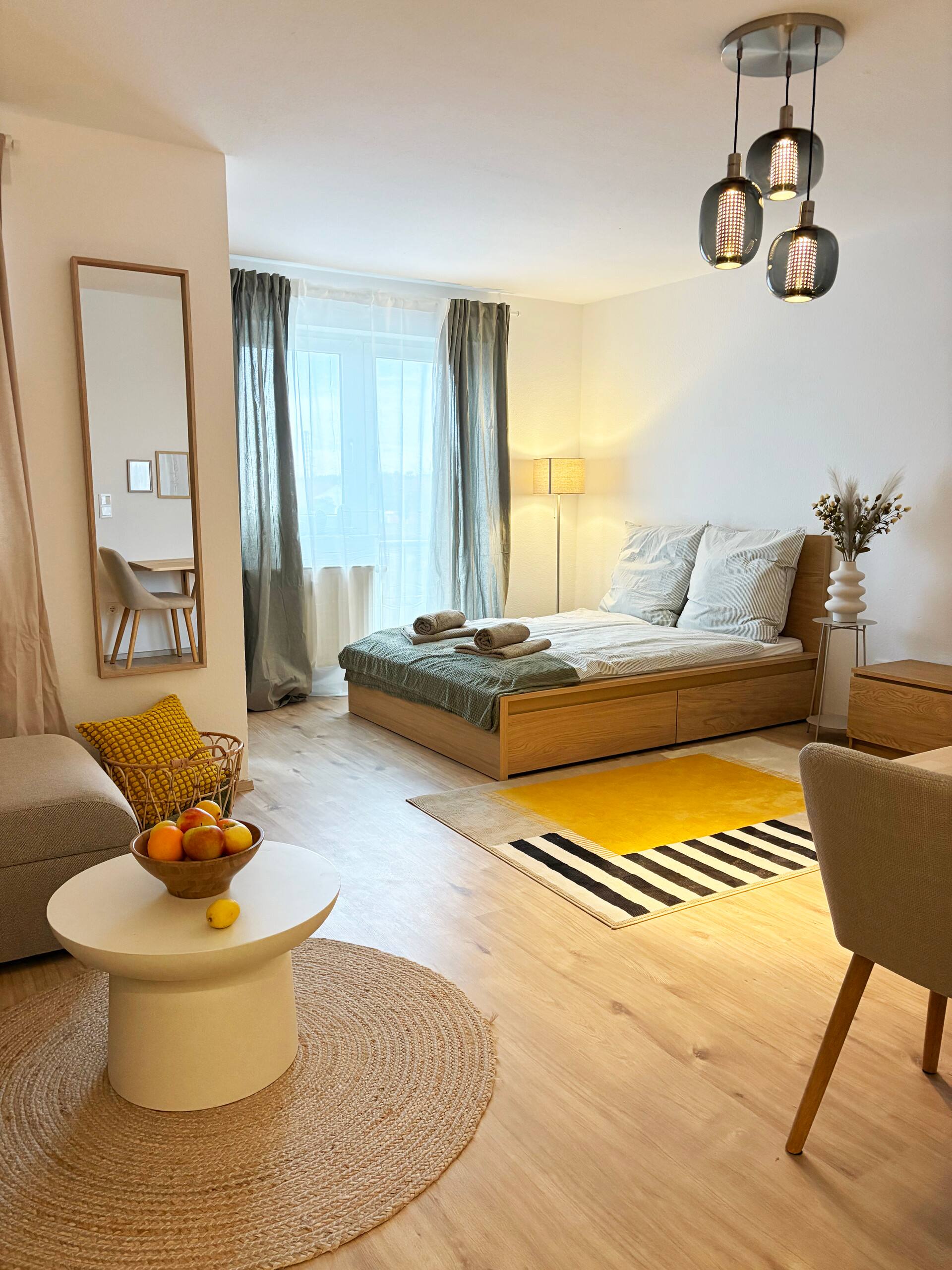 Top designer apartment for work & family up to 4 people