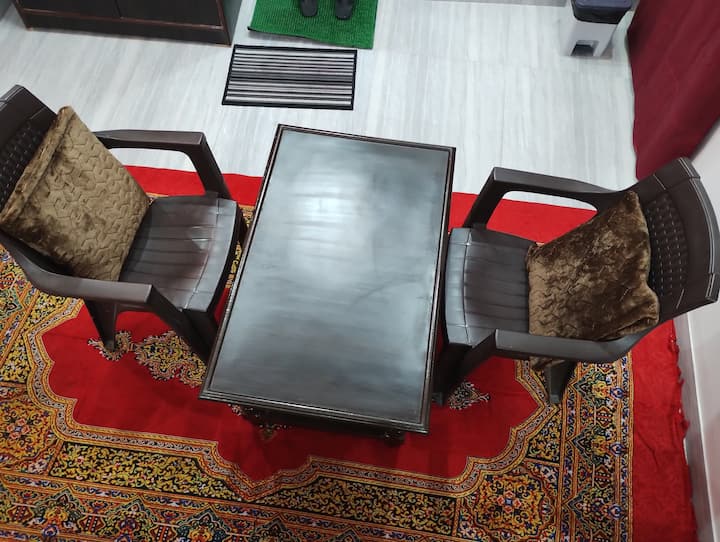 Modern Comfort Homestay - Near Prayagraj Chheoki - Prayagraj
