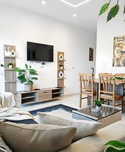 406 · Sea view central luxury apartment 406