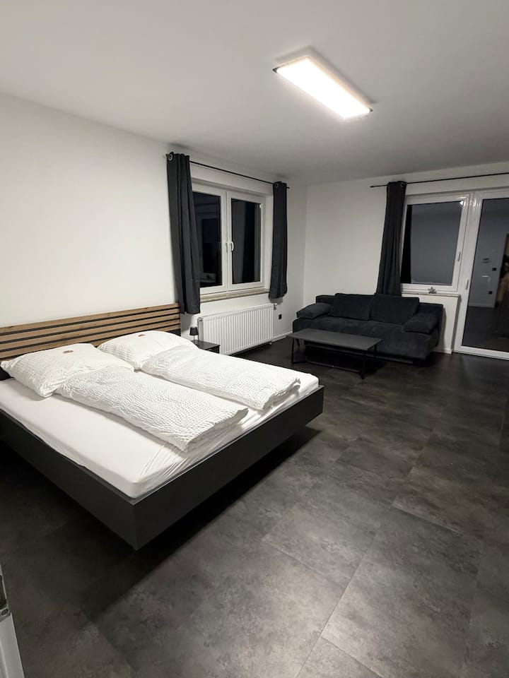 Airport Apartment Rauchenwarth - Vienna Schwechat Airport (VIE)