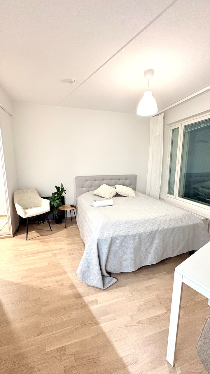 Luxhomes Studio Tapiolaurheilupuisto - Espoo