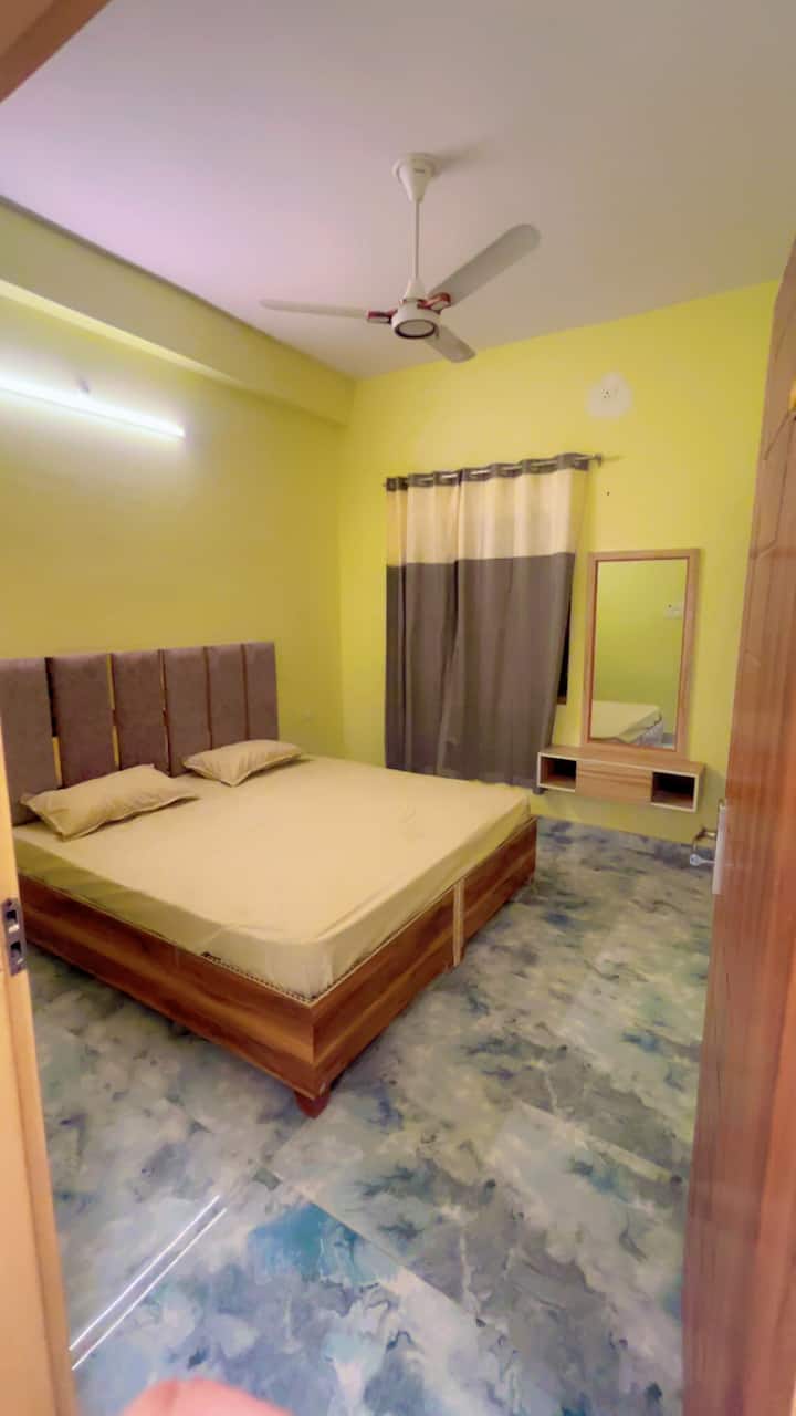 Ac And Non Ac Room Available With Restaurant 24/7 - Roorkee