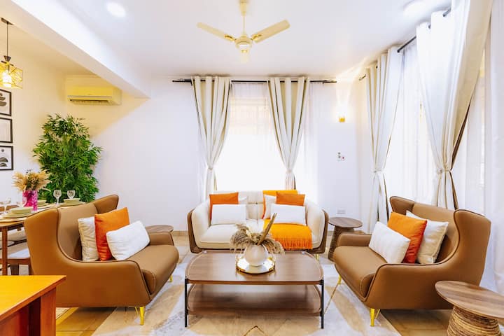 Sorana Homes | Fast Wi-fi & Workspace, Opp Mall - Tanzania