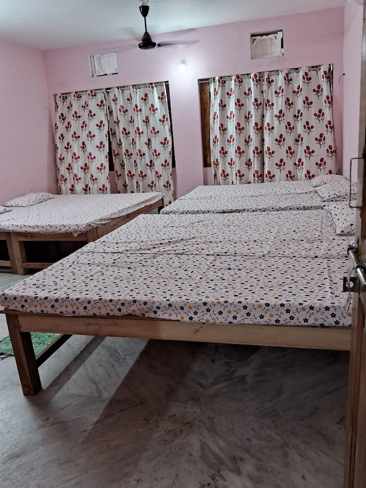 Trinatha Home - Puri