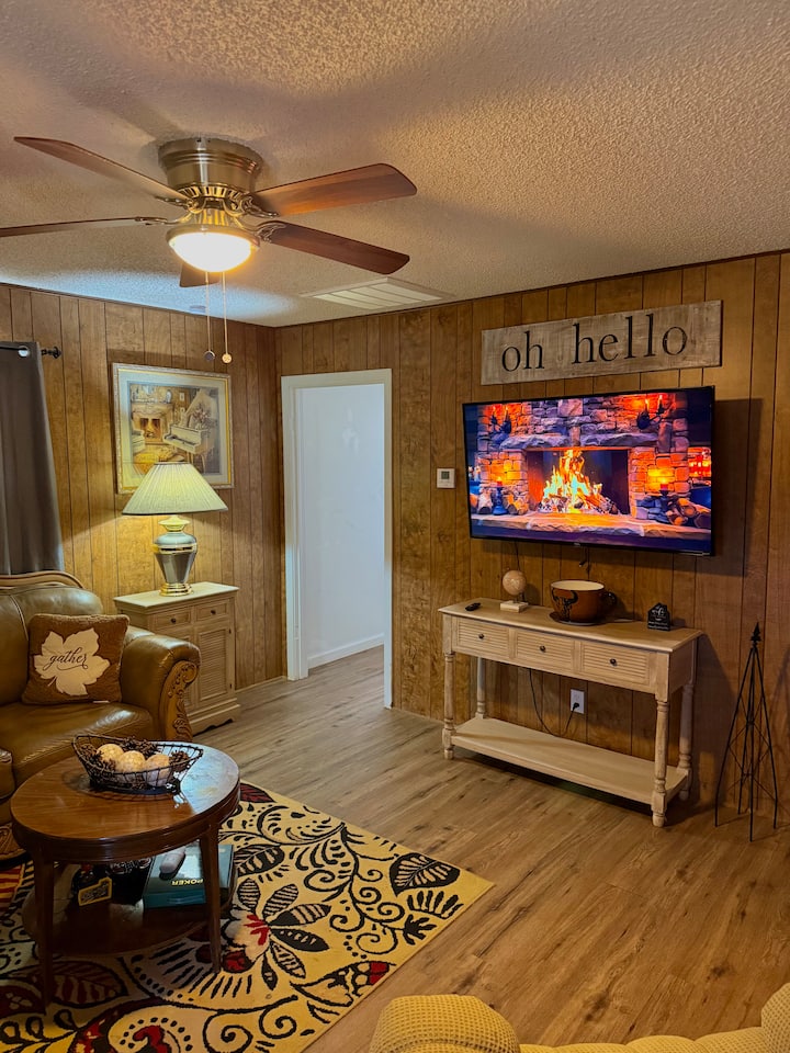 3br King - Charming Casa Azul - Short Drive To Ttu - Lubbock, TX