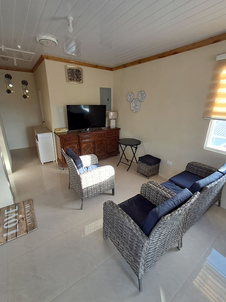 2- Bedroom Mall View Apartment - Barbados