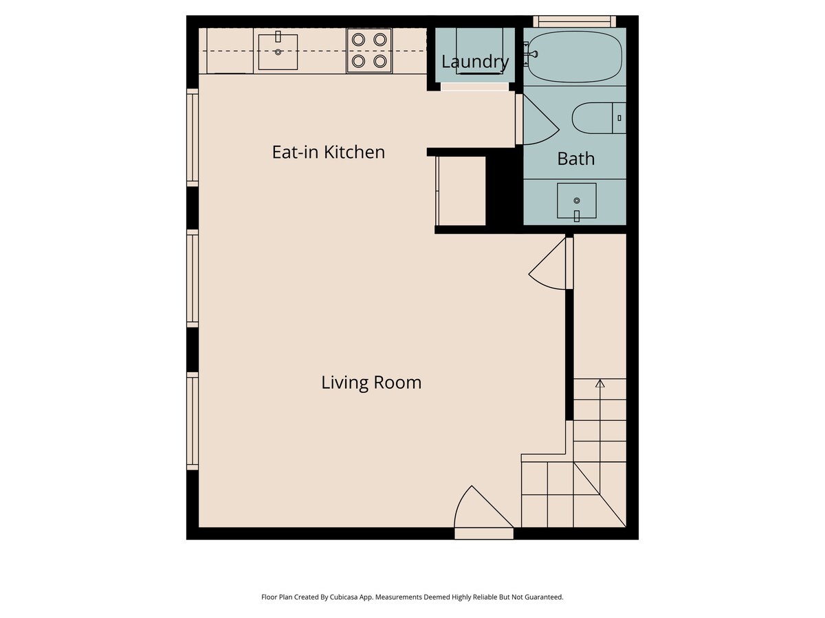 Walkable w Skyline View! Clean and Comfy