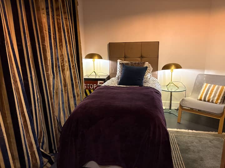 საძინებელი 3