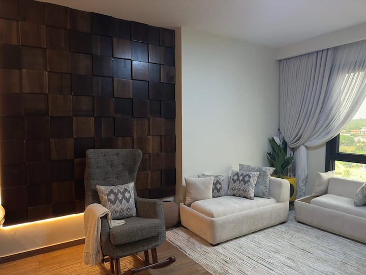 1 Bedroom Luxury Apartment @ West Airport Accra - Accra