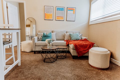 Popular Airbnb listing: Charming 3 Bedroom Guest House in South Salt Lake