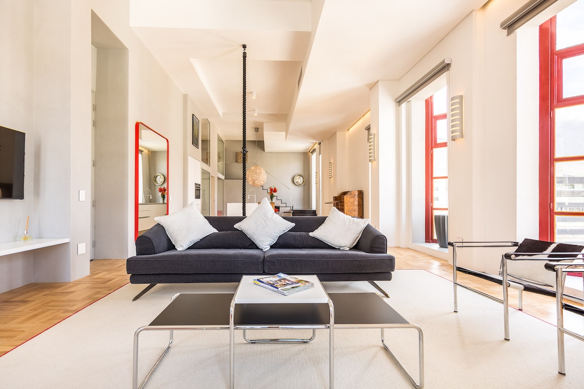 Visual Reference: Penthouse Art Déco Élégant Dans Le Centre Du Cap
