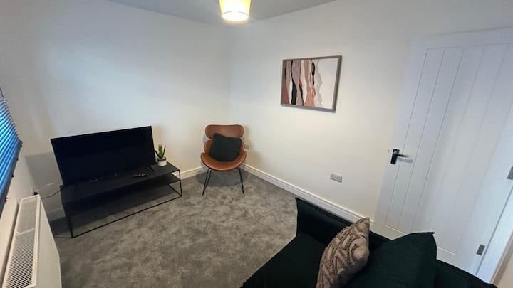 Seafront Home With Free Parking & Garden - Brixham