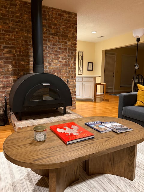 Top Airbnb: Classic Lake Fayetteville home central location! in Springdale