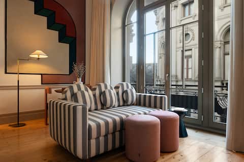 Top Airbnb: Aliados 9 - Luxury in the Heart of Porto in Porto