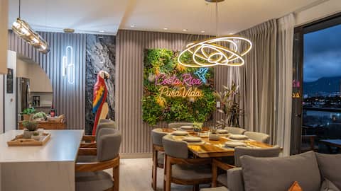 Alta Luna Penthouse - a Sanctuary in the Sky