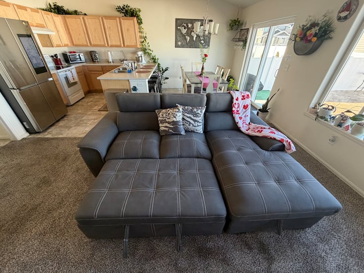 Karolina Cozy Stay - Greeley, CO