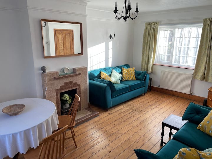 3 Bedroom Cottage In Central Cheltenham - Cheltenham