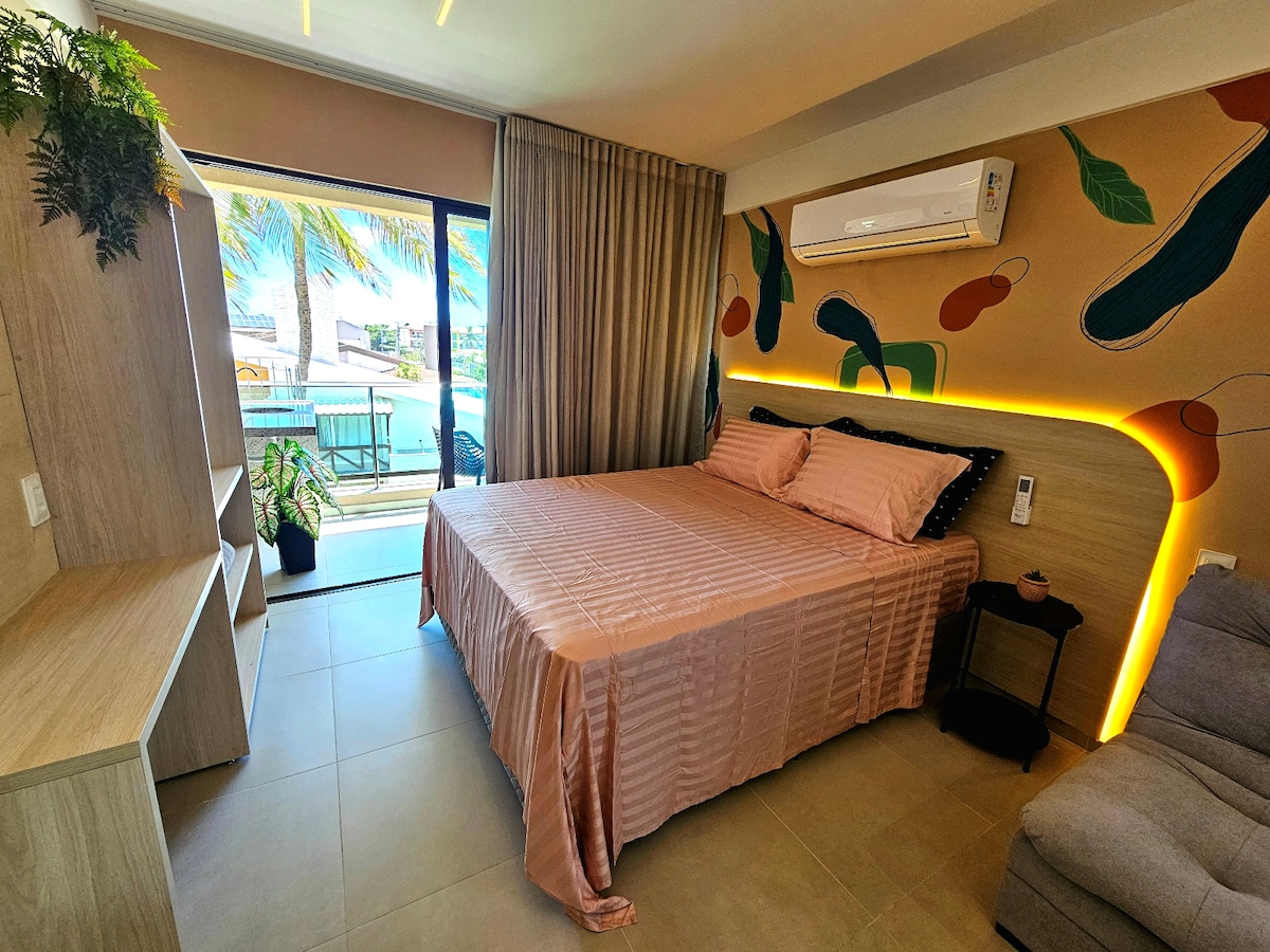 Relájate después de un día de playa en esta cama tamaño queen súper cómoda, ¡perfecta para un sueño reparador y una mañana refrescante!
Nuestro apartamento también tiene aire acondicionado moderno y eficiente.