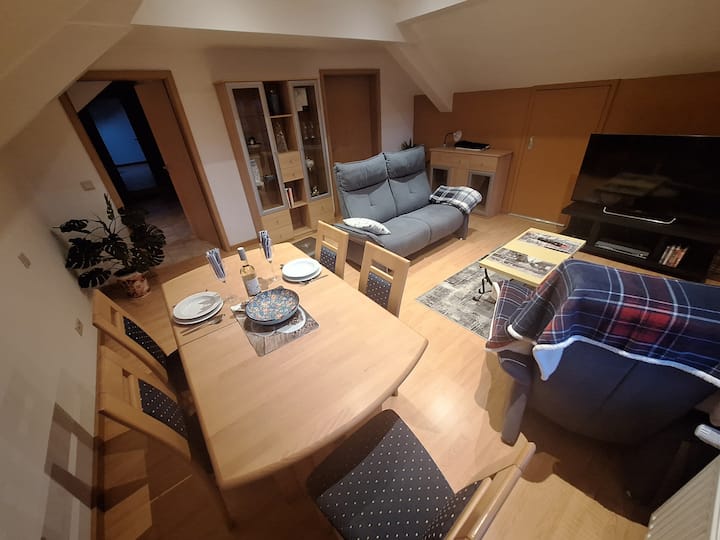 Attraktive Wohnung In Reckingen Mit Schönem Garten - Mersch