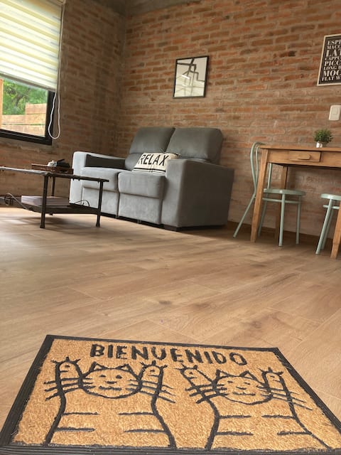 Anuncio de Airbnb popular: Studio apartment in Piriápolis en Piriápolis