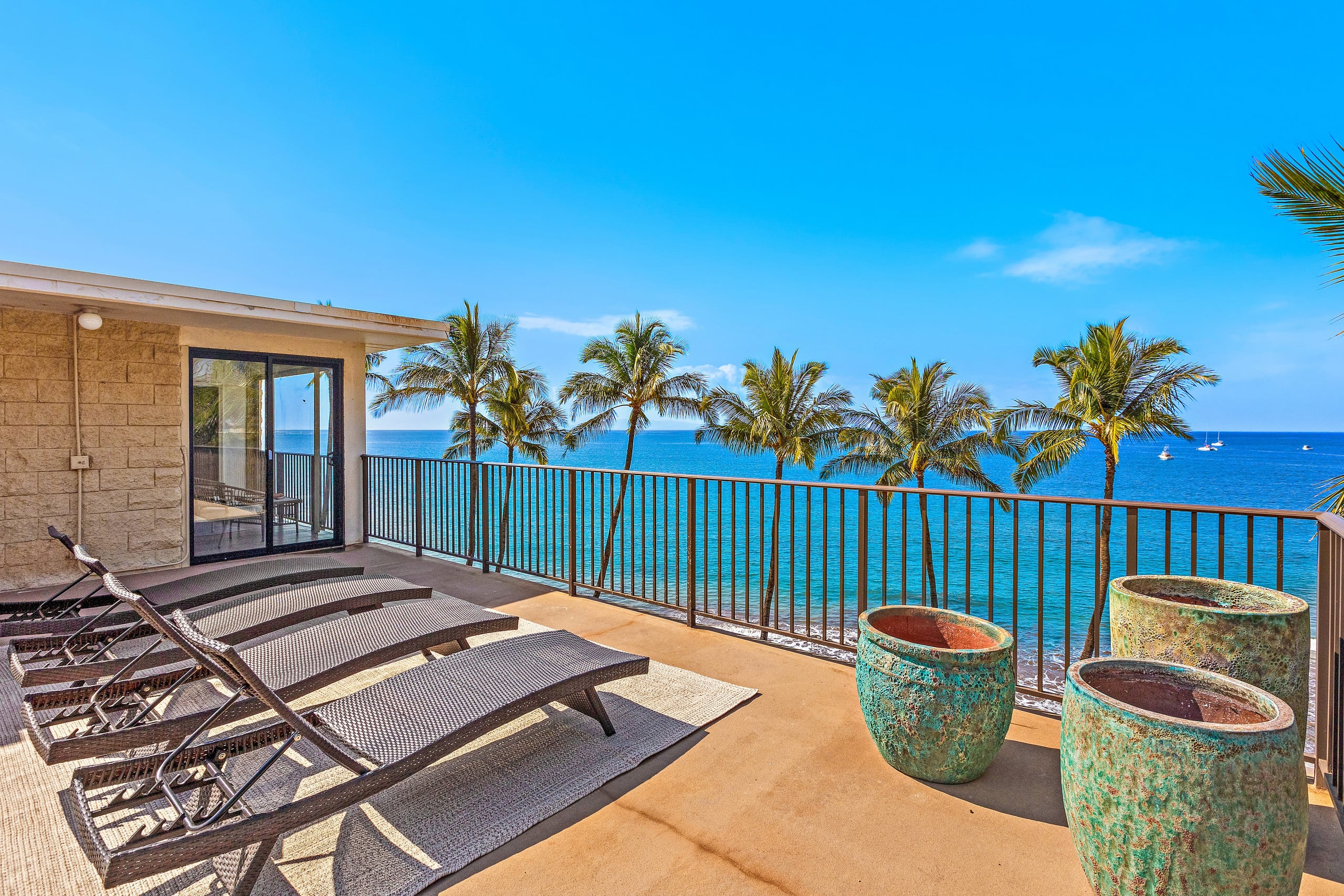 Unapologetic Oceanfront Luxury with 1,000-SF Lanai - Image 45