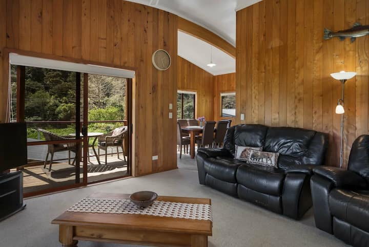 Peaceful Oasis In The Heart Of Tapu. - Tapu