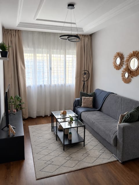 Top Airbnb: Cozy apartment- 5 min to Agdal train station. in Rabat