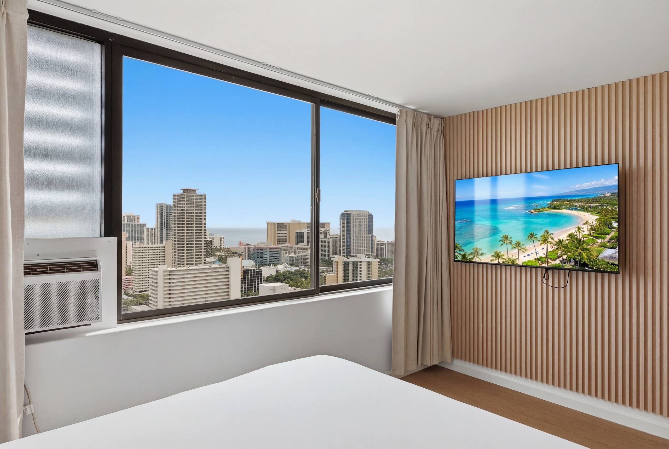 [New] Ocean View 2 bedroom 2 bath in Waikiki - Photo 17