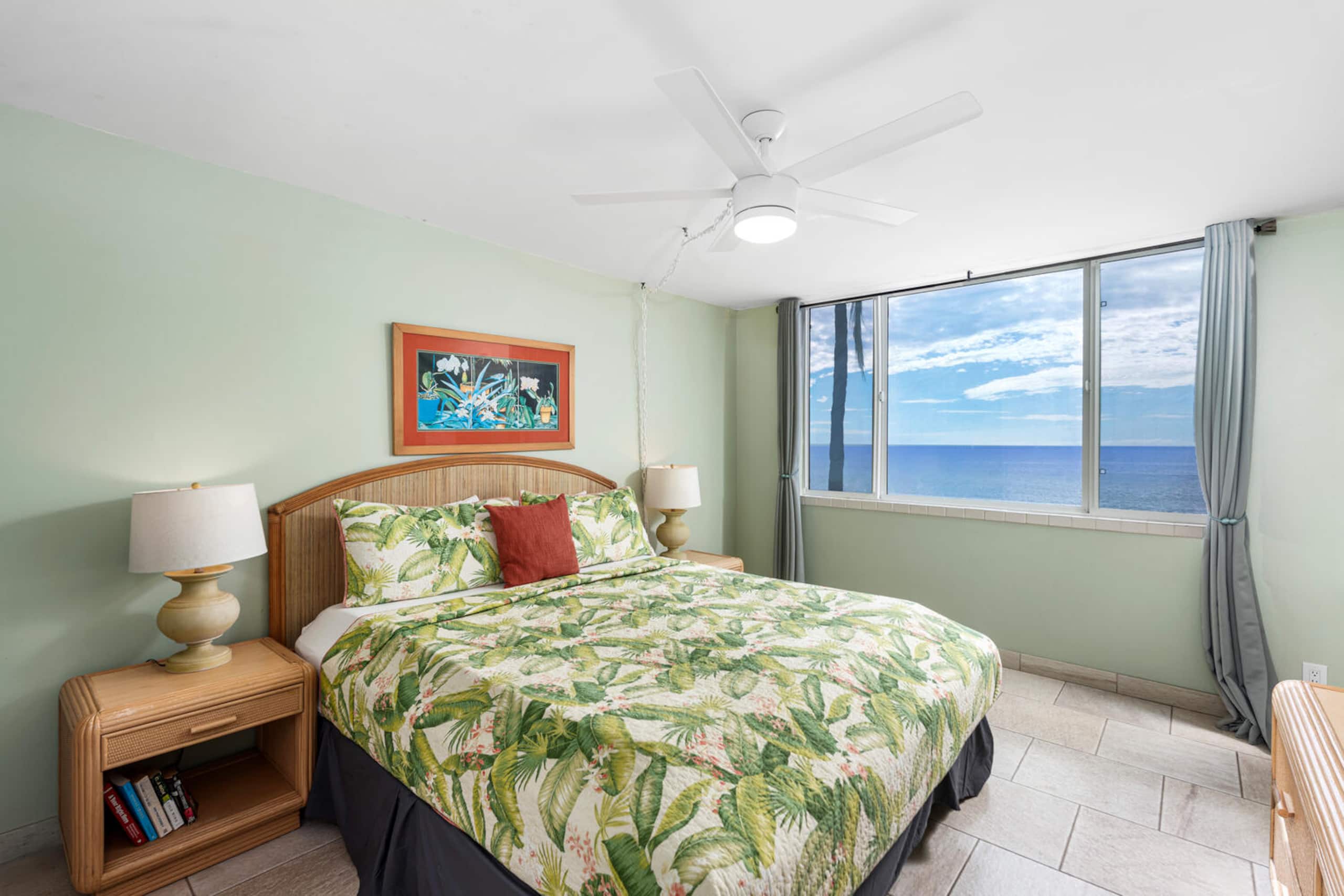 Condo in Kailua-Kona · ★4.93 · 1 bedroom · 2 beds · 1 bath - Image 8