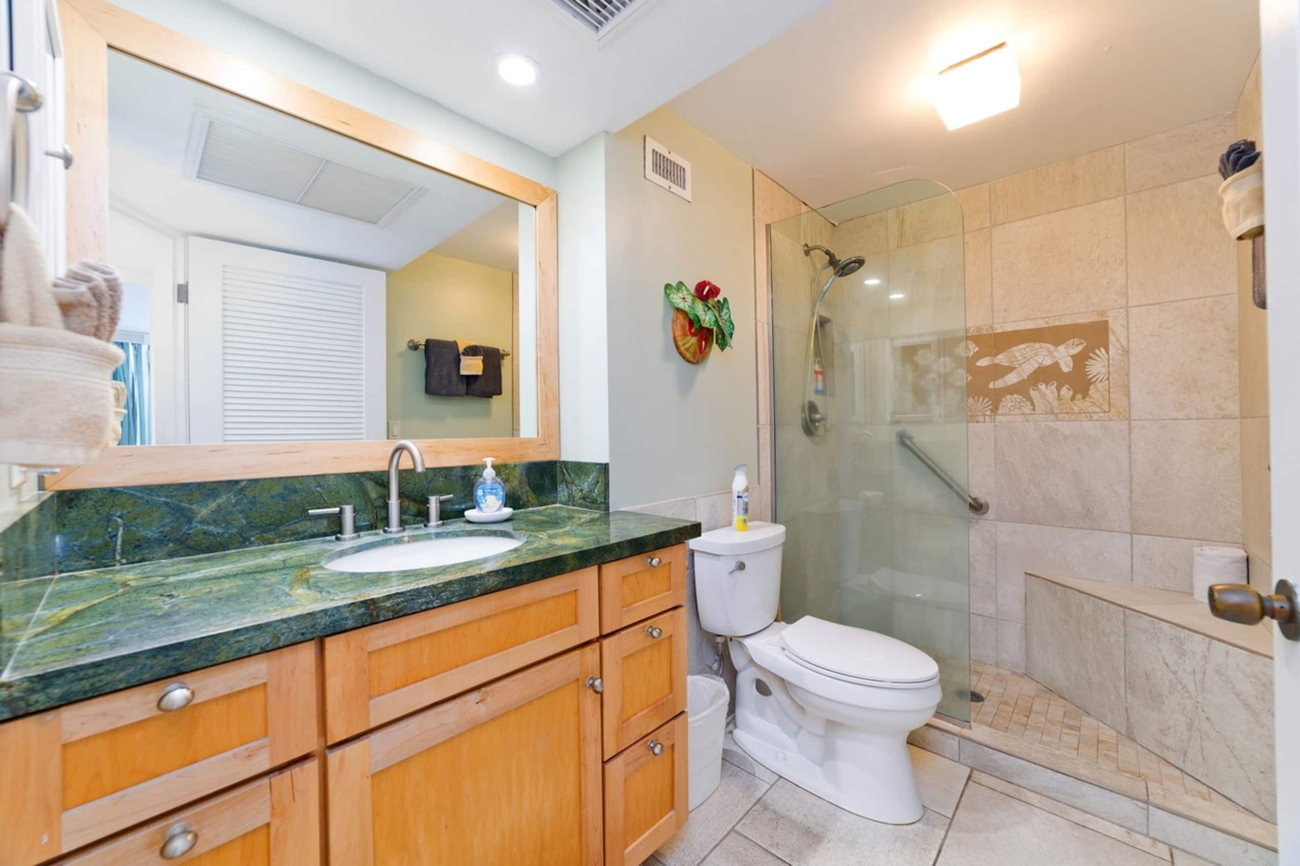 Condo in Kailua-Kona · ★4.93 · 1 bedroom · 2 beds · 1 bath - Image 12