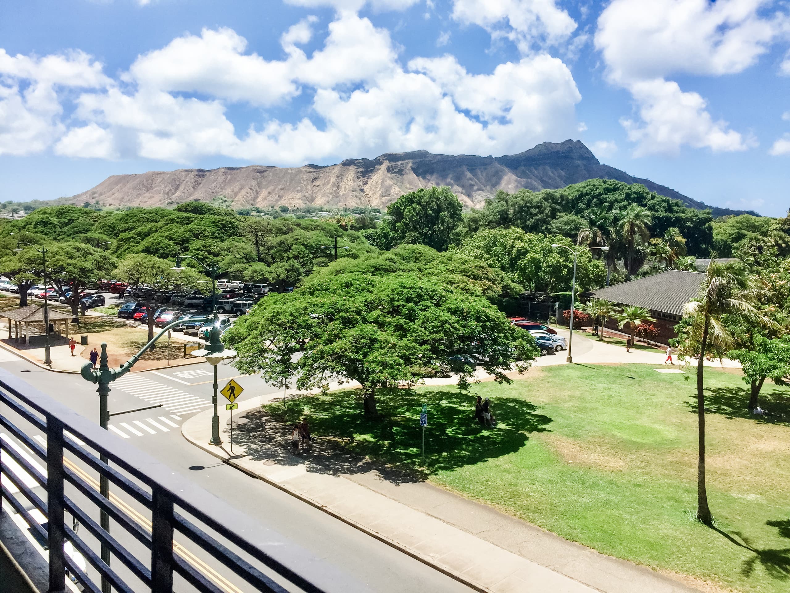 Condo in Honolulu · ★4.74 · 1 bedroom · 1 bed · 1 bath - Image 11