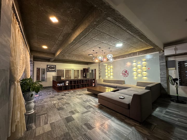 Biệt Thự 5 Phòng Ngủ - Rộng 1500m2 - 2 Hồ Bơi - Hội An