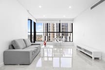 Eastgardens - 1401/4 Finch Dr