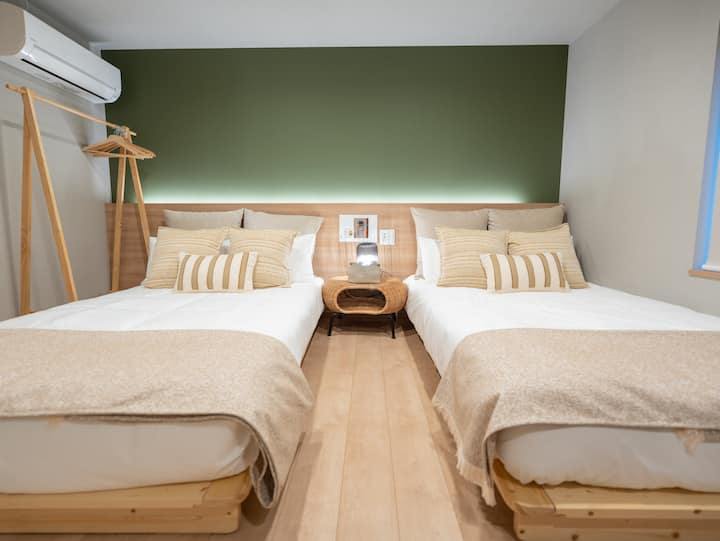 2F Bungalow