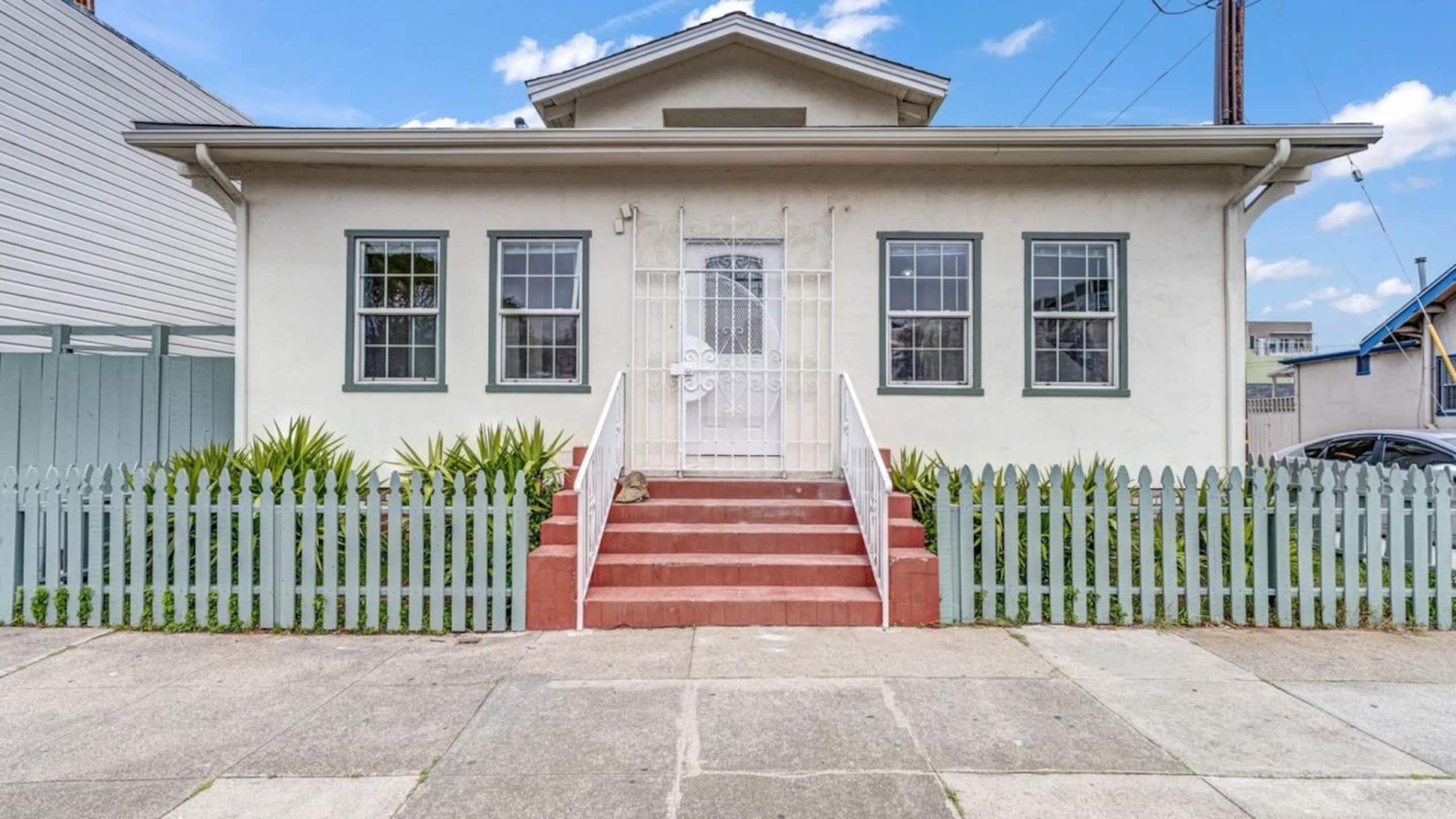 Home in San Francisco · ★4.93 · 5 bedrooms · 6 beds · 3 baths - Image 47