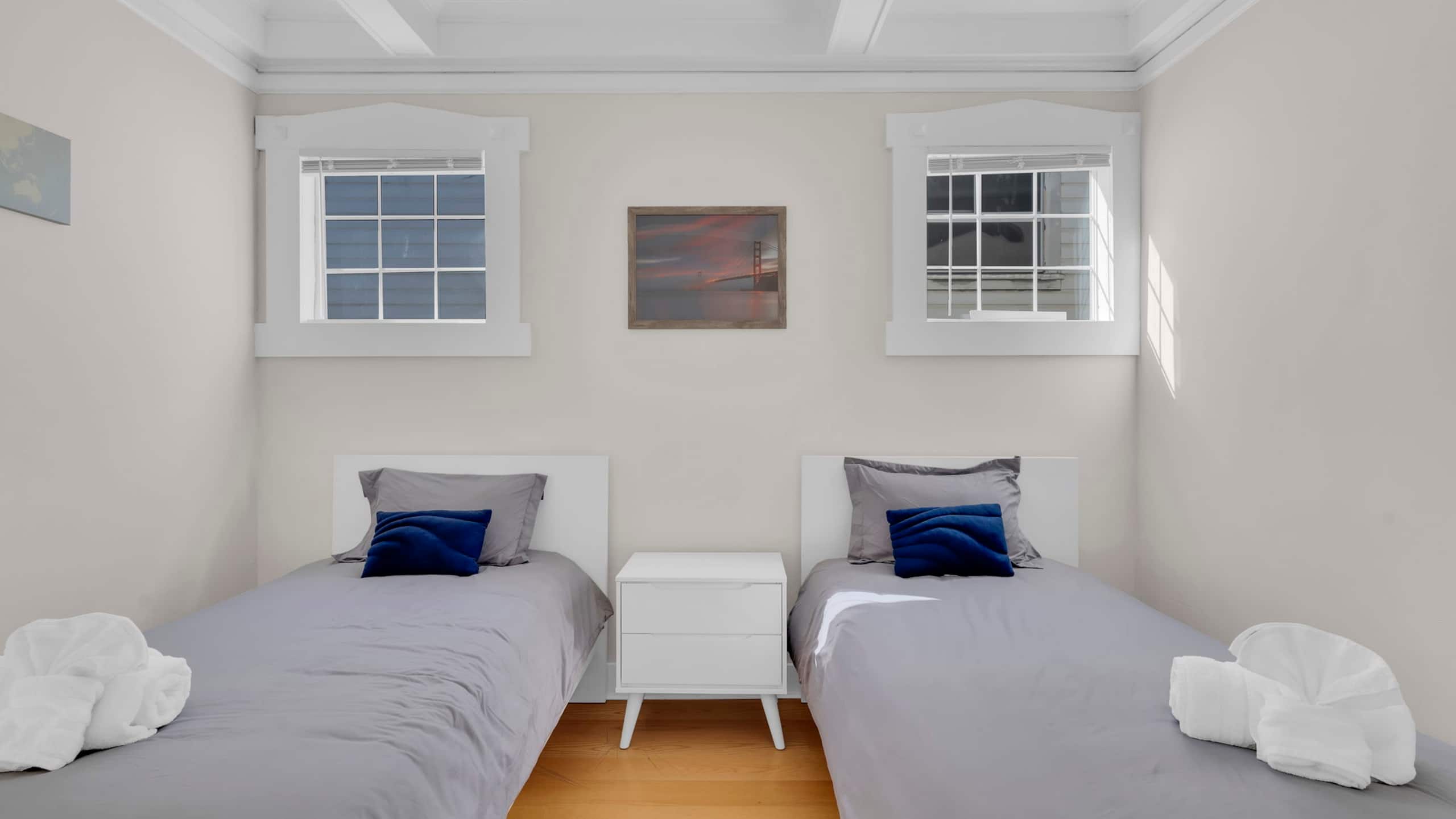 Home in San Francisco · ★4.93 · 5 bedrooms · 6 beds · 3 baths - Image 21