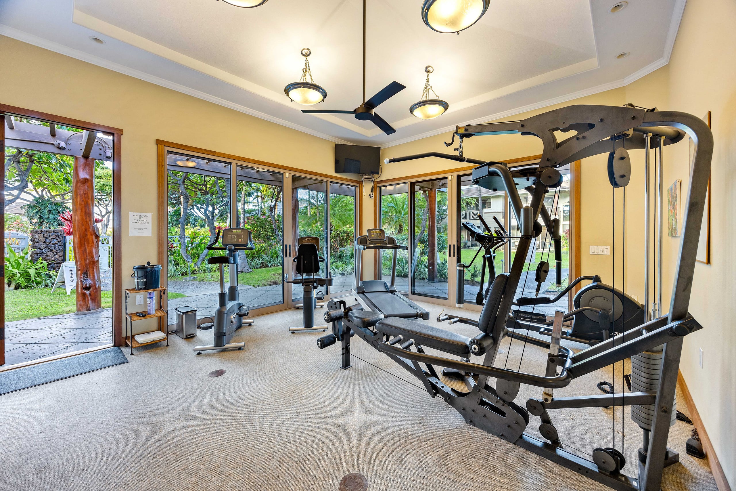 Condo in Waimea · ★5.0 · 3 bedrooms · 6 beds · 2 baths - Image 100