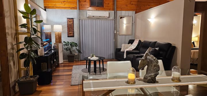 Private Barn House With Gazebo - Stunning Views - Windsor