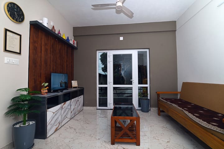 Modern Couples Friendly Stay | Yashaswi Residency - Udupi