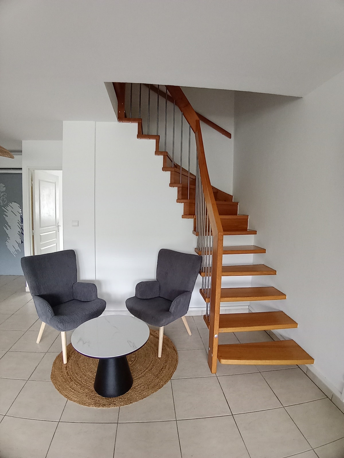 Popular Airbnb listing: Belly Paradis-Apartment for 4 near ST LEU beach in Saint Leu