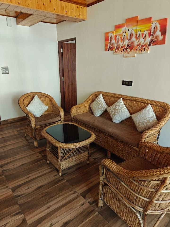 Private Room In 2 Bhk Apt In Kalimpong East Wing - Kalimpong