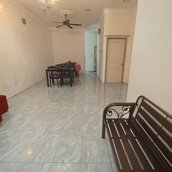 Azizan Homestay Bahau, Your First Choice - Bahau