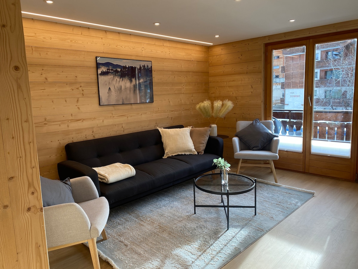 Top Airbnb: Central, renovated apartment with Matterhorn view in Zermatt