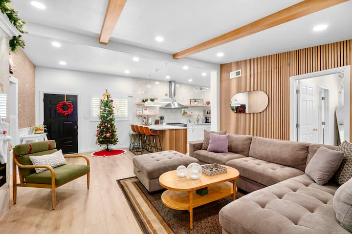 Fun & Modern Summer Pool Home Near Disney! - 普安那公園