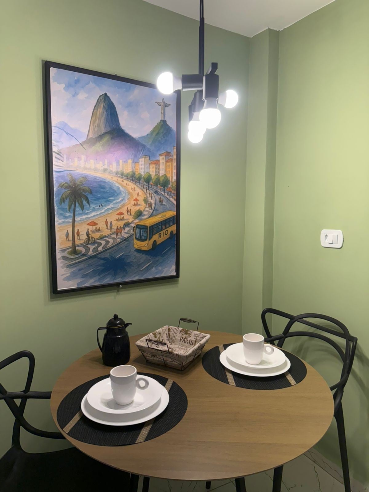 Top Airbnb: "Apartment with a Rio soul and a modern touch" em Rocinha