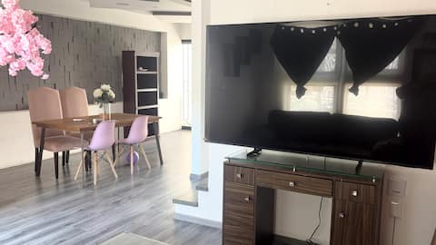 Successful Airbnb property: Cherry Blossom Home in Colonia Ciudad Orquídea
