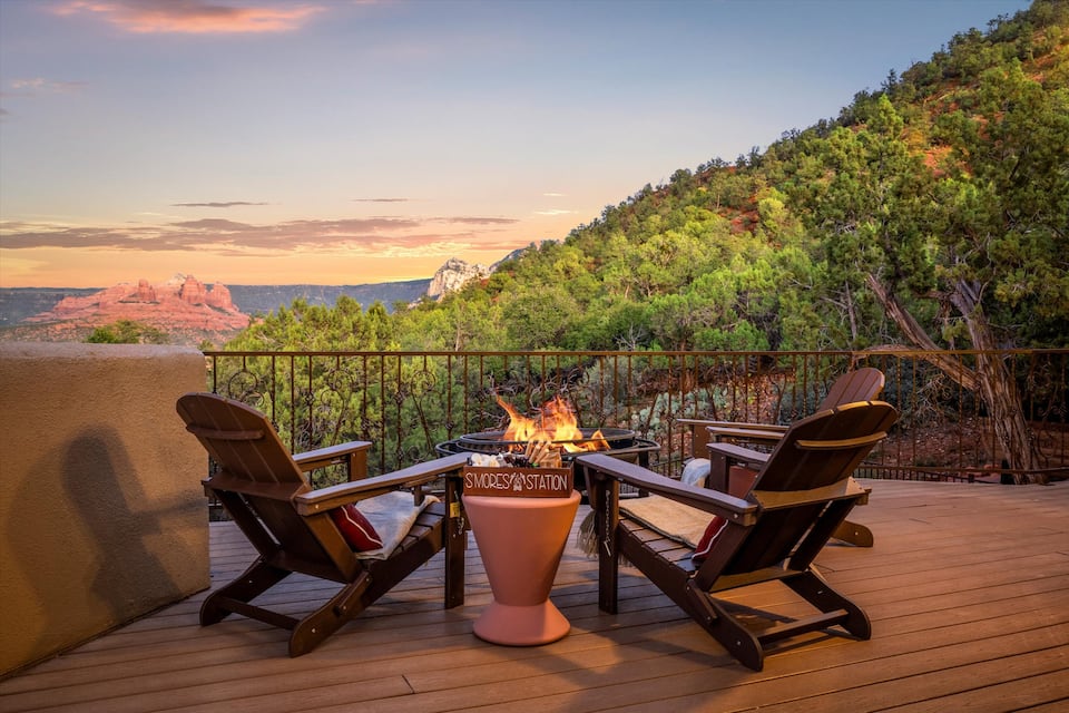 A red-rock retreat on the Airport Mesa, Sedona, Arizona, United States, photo 9 of 10