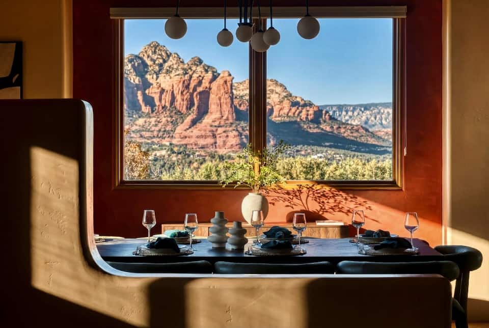 A red-rock retreat on the Airport Mesa, Sedona, Arizona, United States, photo 6 of 10