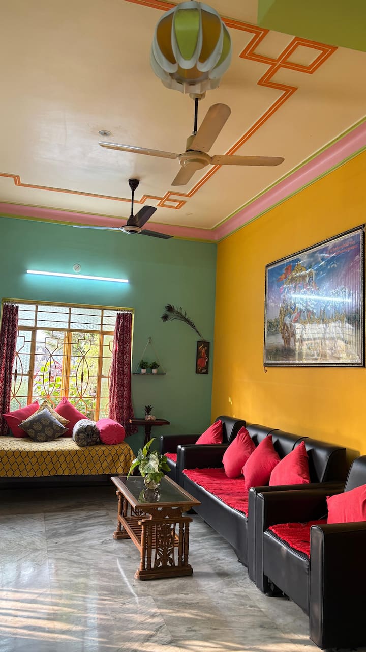 Bodhibon Villa- Vb Campus- Attic Room - Santiniketan