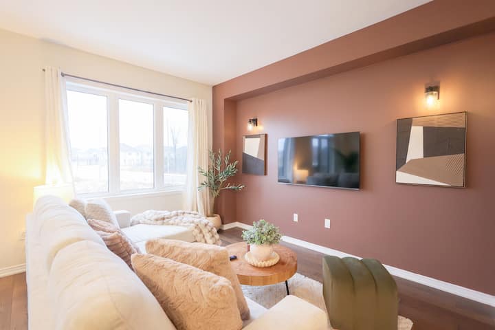 Casa Bougie | 10 Mins To Falls - Niagara Falls